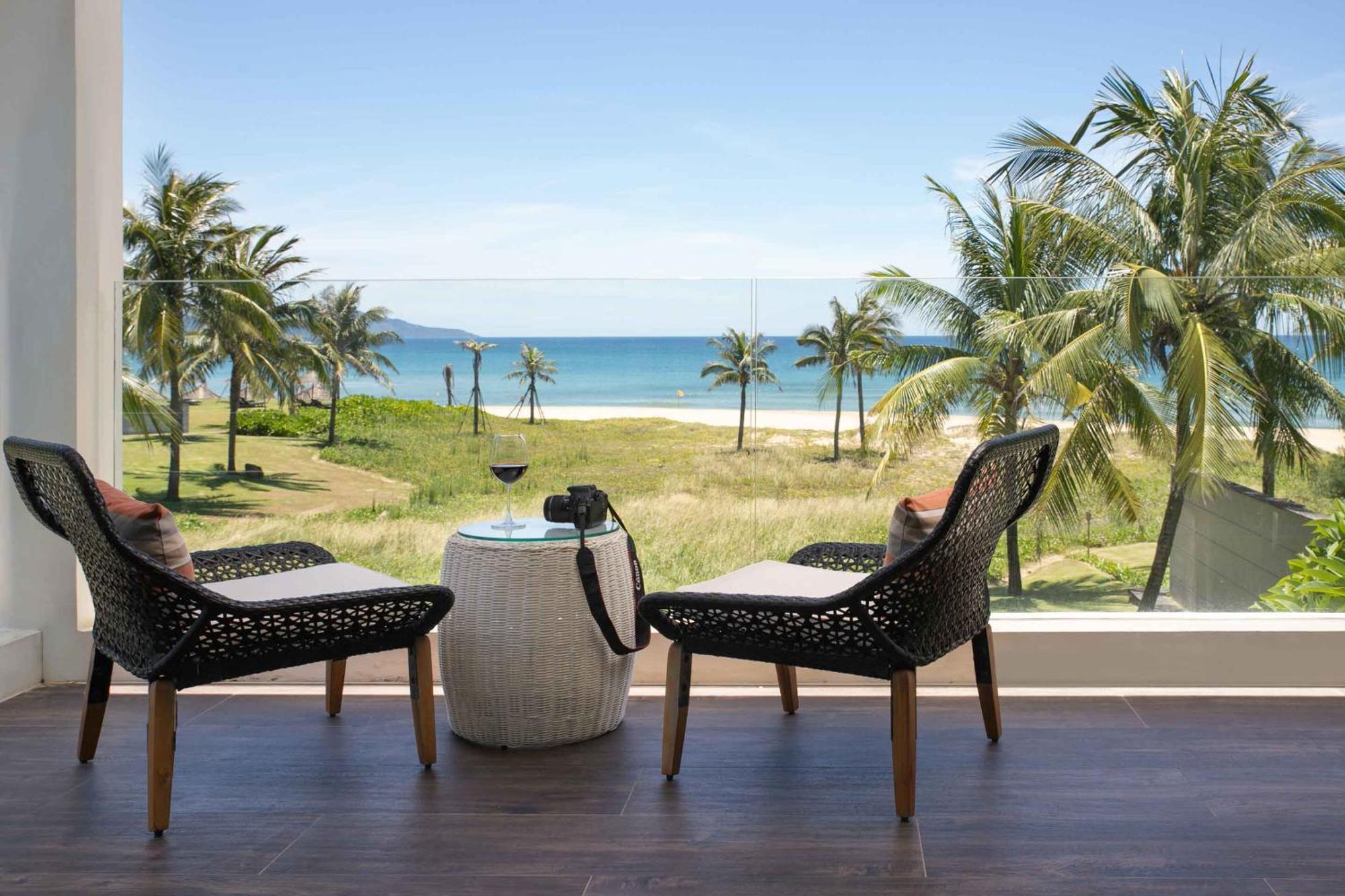 The Ocean Suites Da Nang Exteriör bild